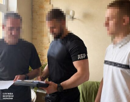 Ексзаступника секретаря РНБО Сівковича підозрюють у привласненні лікарні та землі в Києві