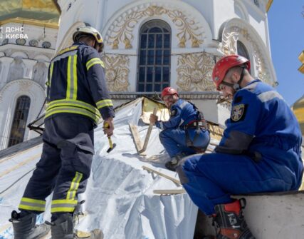 Києво-Печерська лавра: як відновлюють Свято-Успенський собор після удару РФ