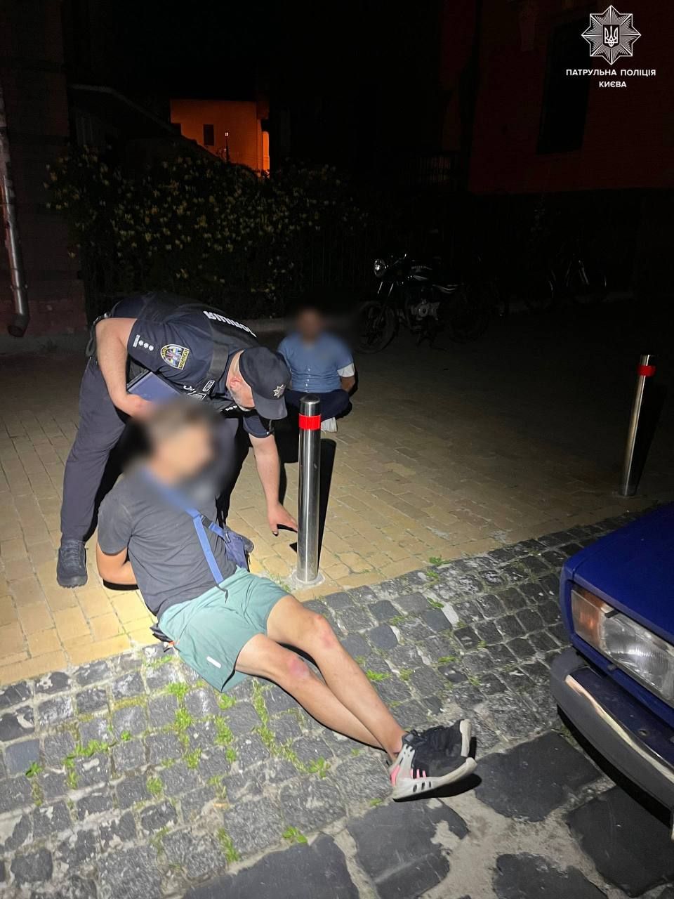 У Києві патрульні затримали автокрадіїв «на гарячому»
