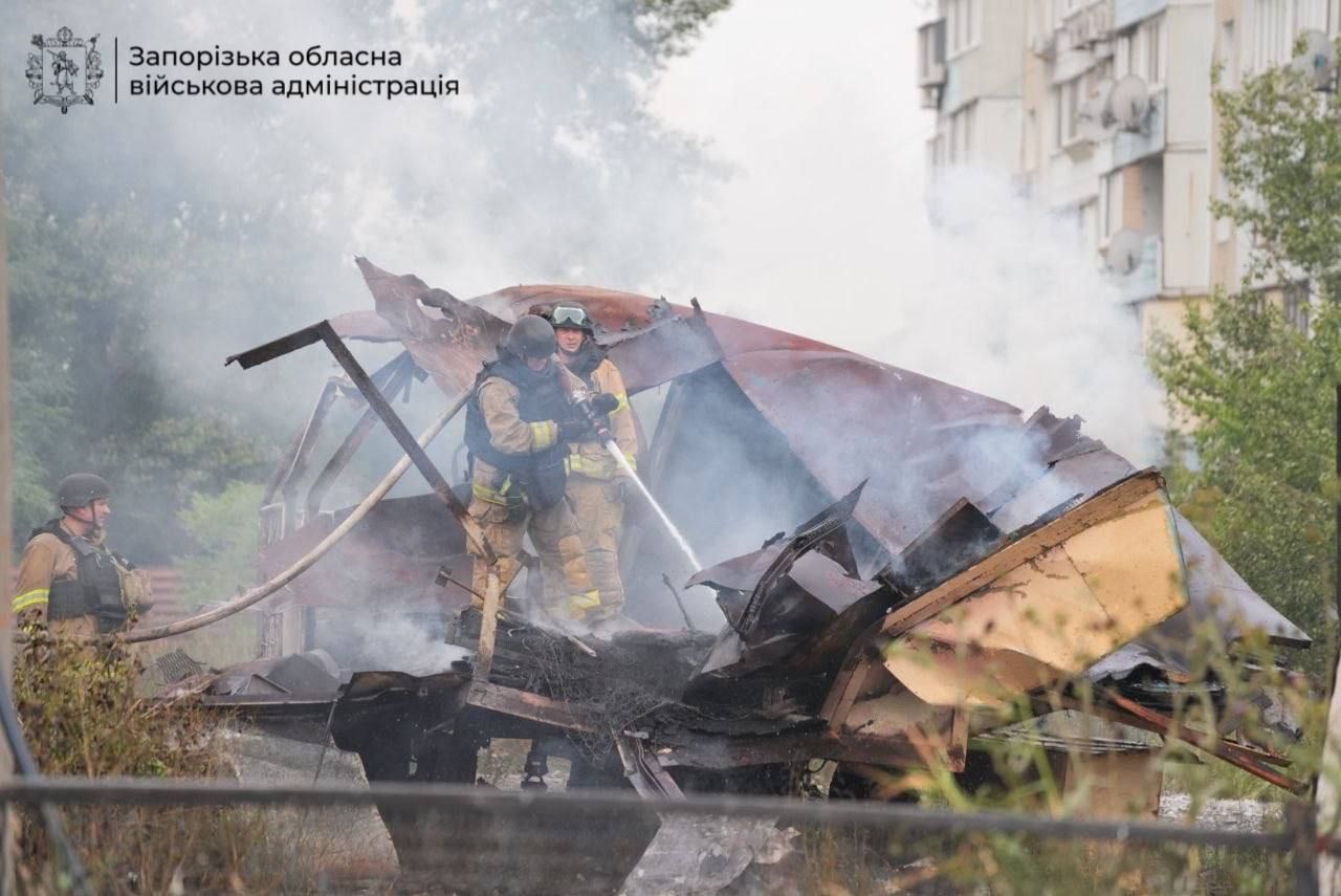 Масована атака РФ 25 червня: влучання в АЗС на Сумщині та Запоріжжі, є поранені