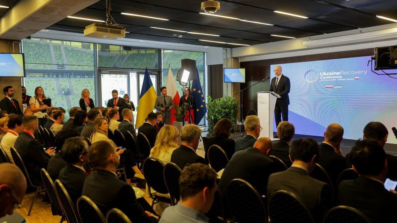 Україна залучила майже 2 млрд євро на енергопроєкти на URC2026 у Ґданську