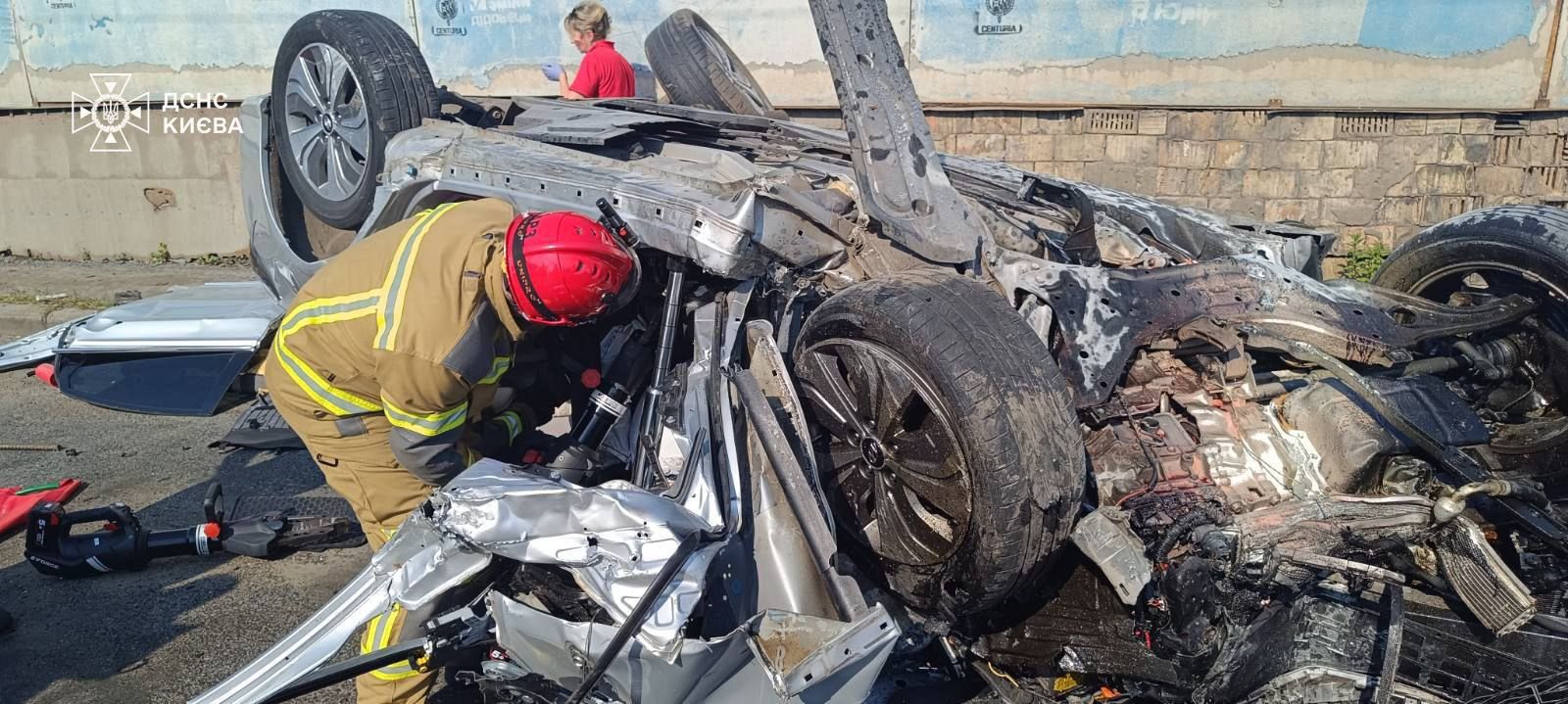 Смертельна ДТП на Виговського в Києві: загинула жінка, четверо травмованих