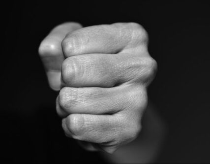 У Києві затримали п'ятьох підозрюваних у жорстокому вбивстві 58-річного чоловіка