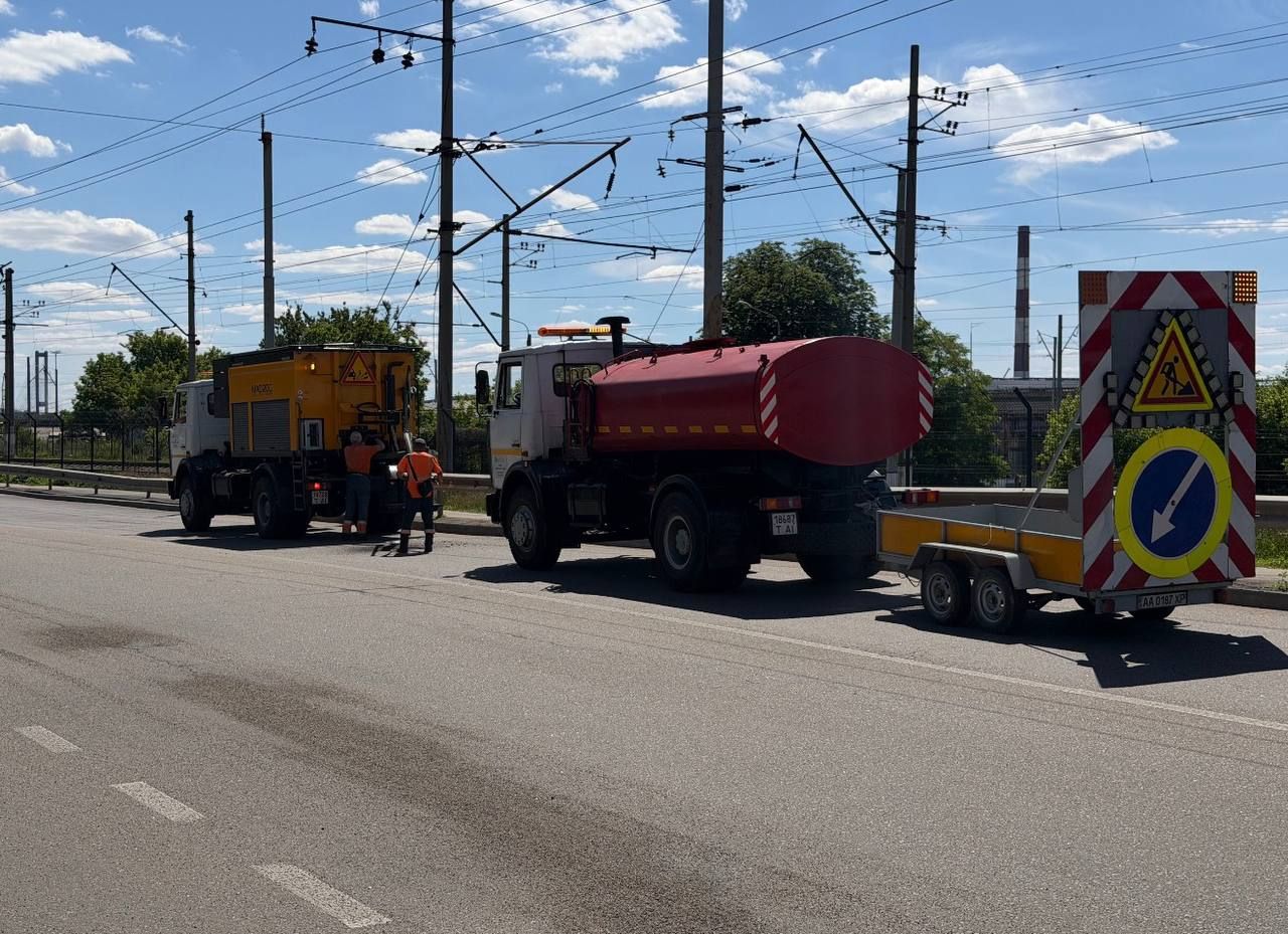 Шестеро загиблих та 66 постраждалих: наслідки нічної атаки на Київ 2 червня
