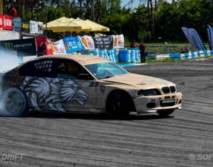 ССО ЗСУ презентували SOF Drift Team: першу в Україні мілітарі дрифт-команду