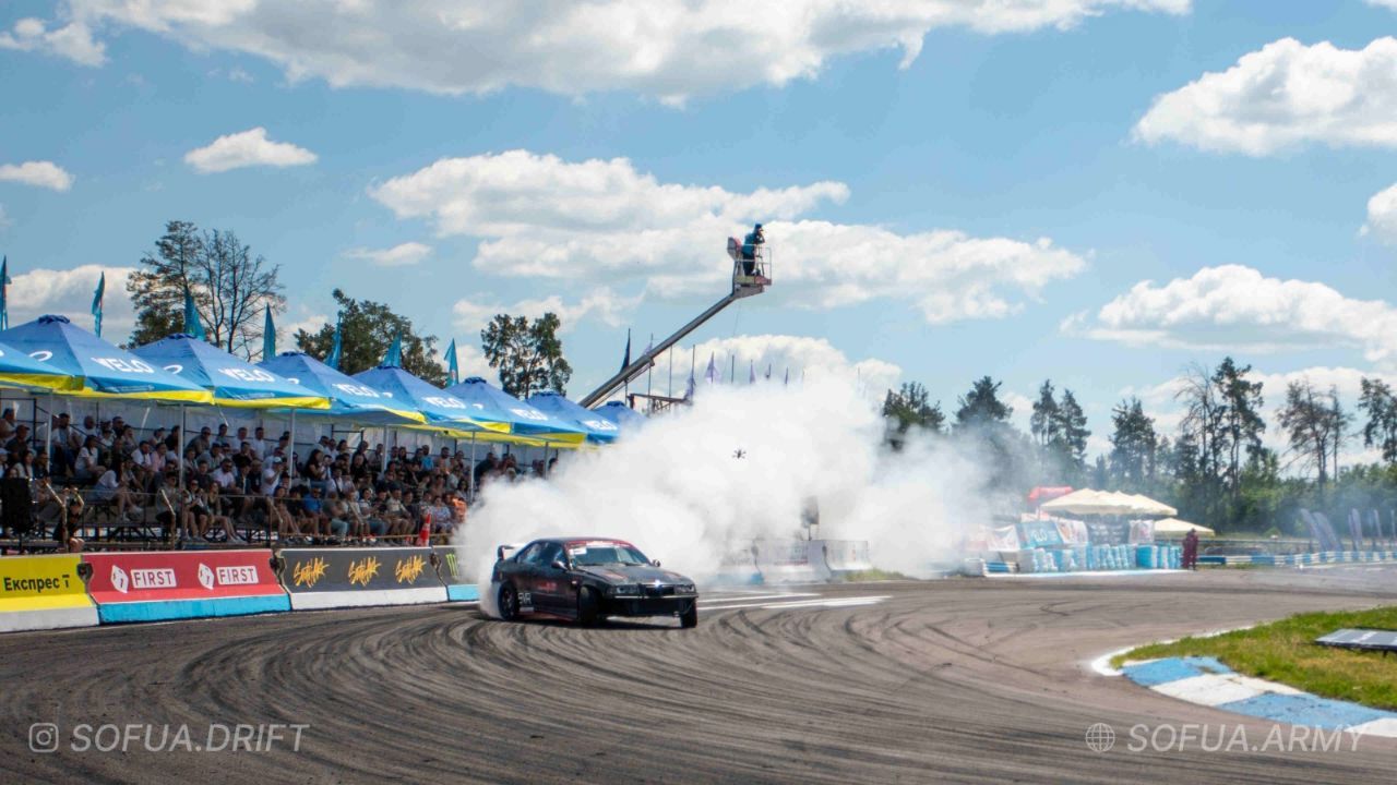 ССО ЗСУ презентували SOF Drift Team: першу в Україні мілітарі дрифт-команду