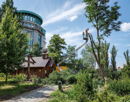У Києві стартували підготовчі роботи на Алеї Героїв Небесної Сотні