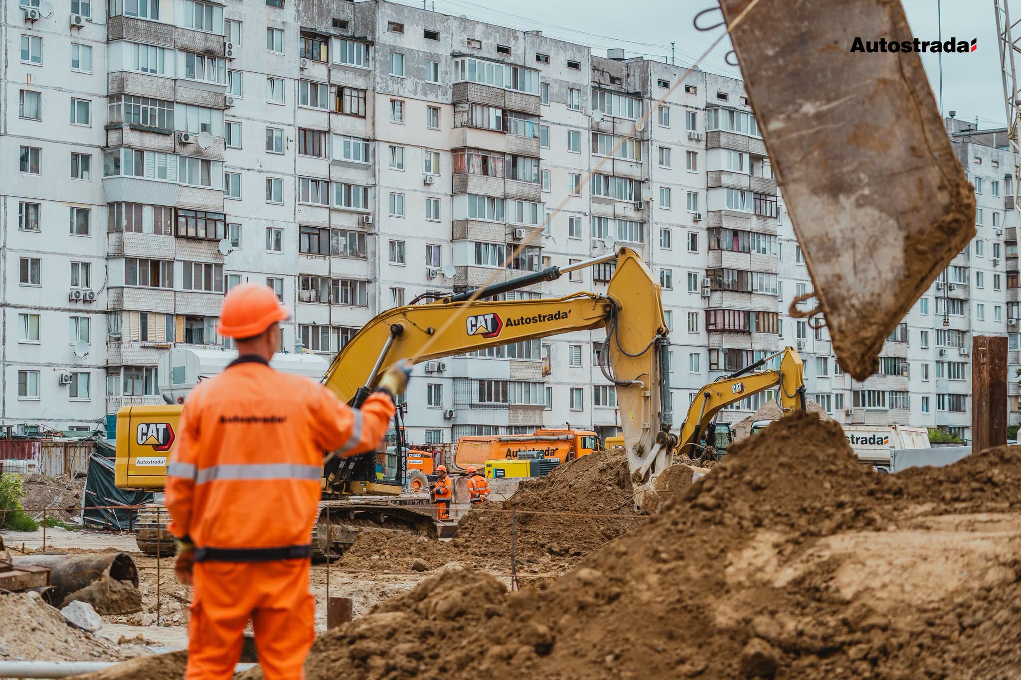 Метро на Виноградар: Autostrada будує у Києві цілодобово