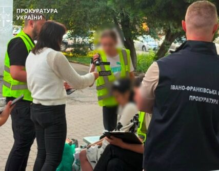 На Київщині жінку підозрюють у продажу новонародженого сина за $20 тисяч