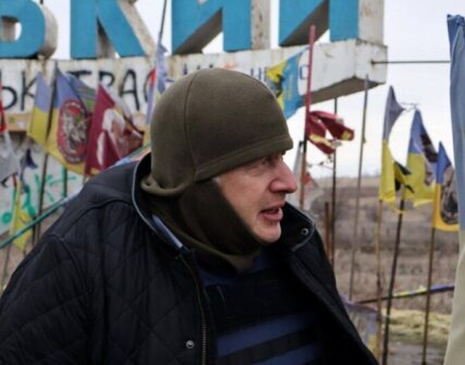 Прем'єра фільму Бориса Джонсона про війну в Україні: деталі поїздки експрем'єра на фронт