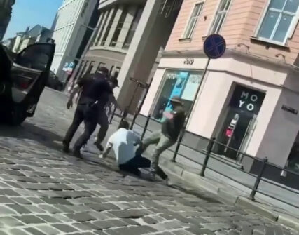 У Львові поліція розслідує конфлікт ТЦК із цивільним: відкрито провадження