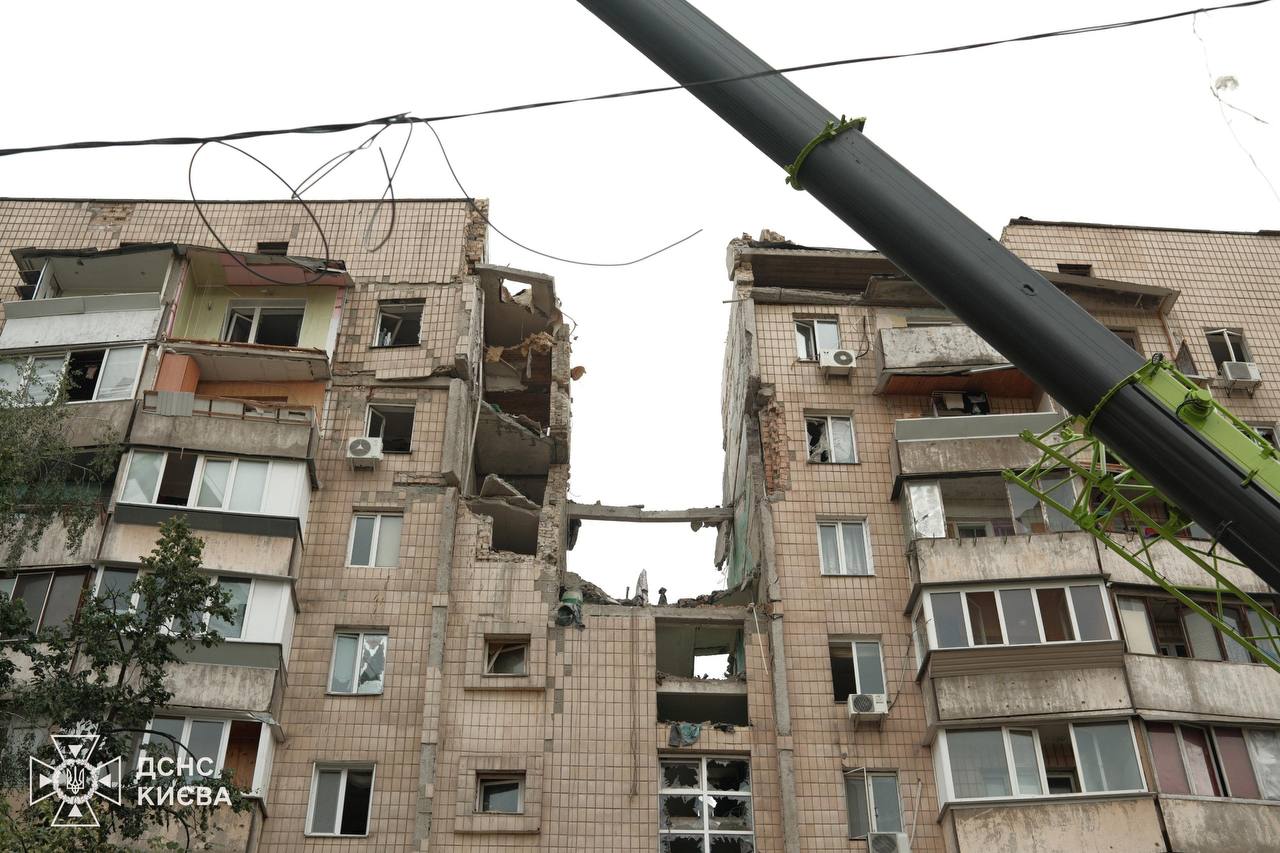 У Києві завершили пошук жертв після атаки 6 липня: 19 загиблих, серед них дитина