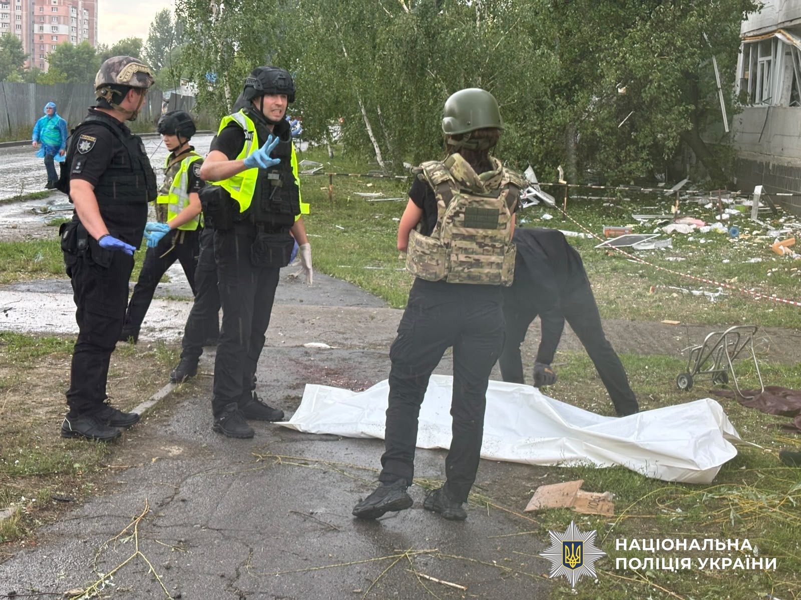 Російські війська вдарили по Сумах: четверо загиблих, серед них 13-річна дитина