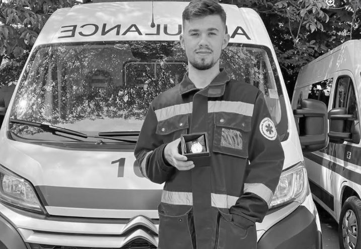 На фронті загинув 24-річний бойовий хірург Віталій Гакало