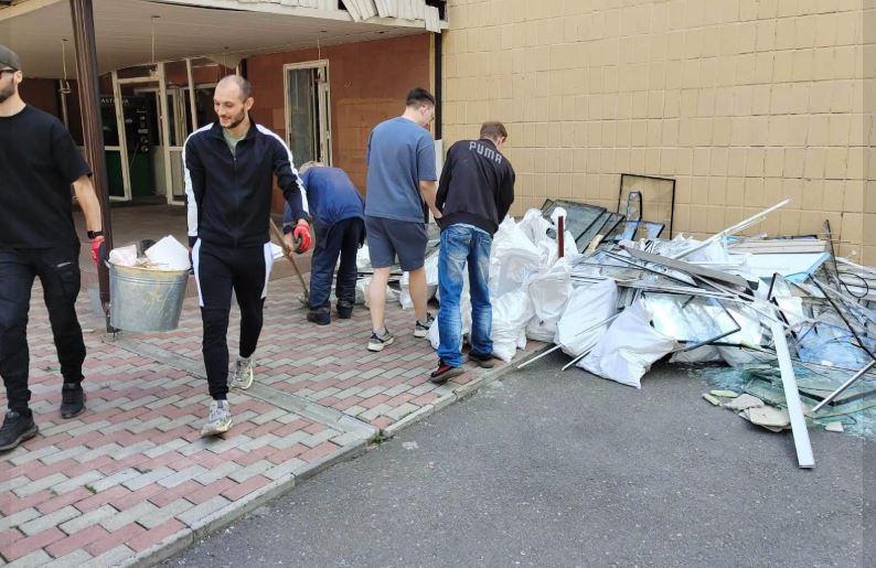 Російські атаки пошкодили 85 закладів освіти Києва за два місяці