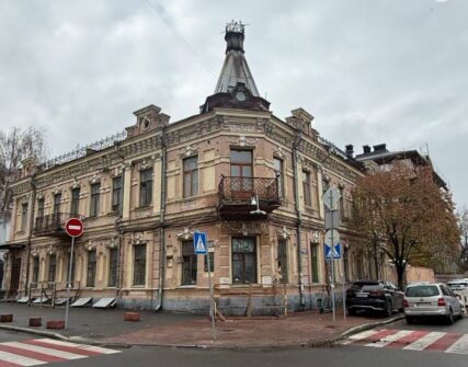 Доля будинку Хвойки: Петиції про порятунок пам'ятки в Києві відхилено