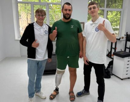 У Львові створюють індивідуальні протези для військових: повний цикл реабілітації