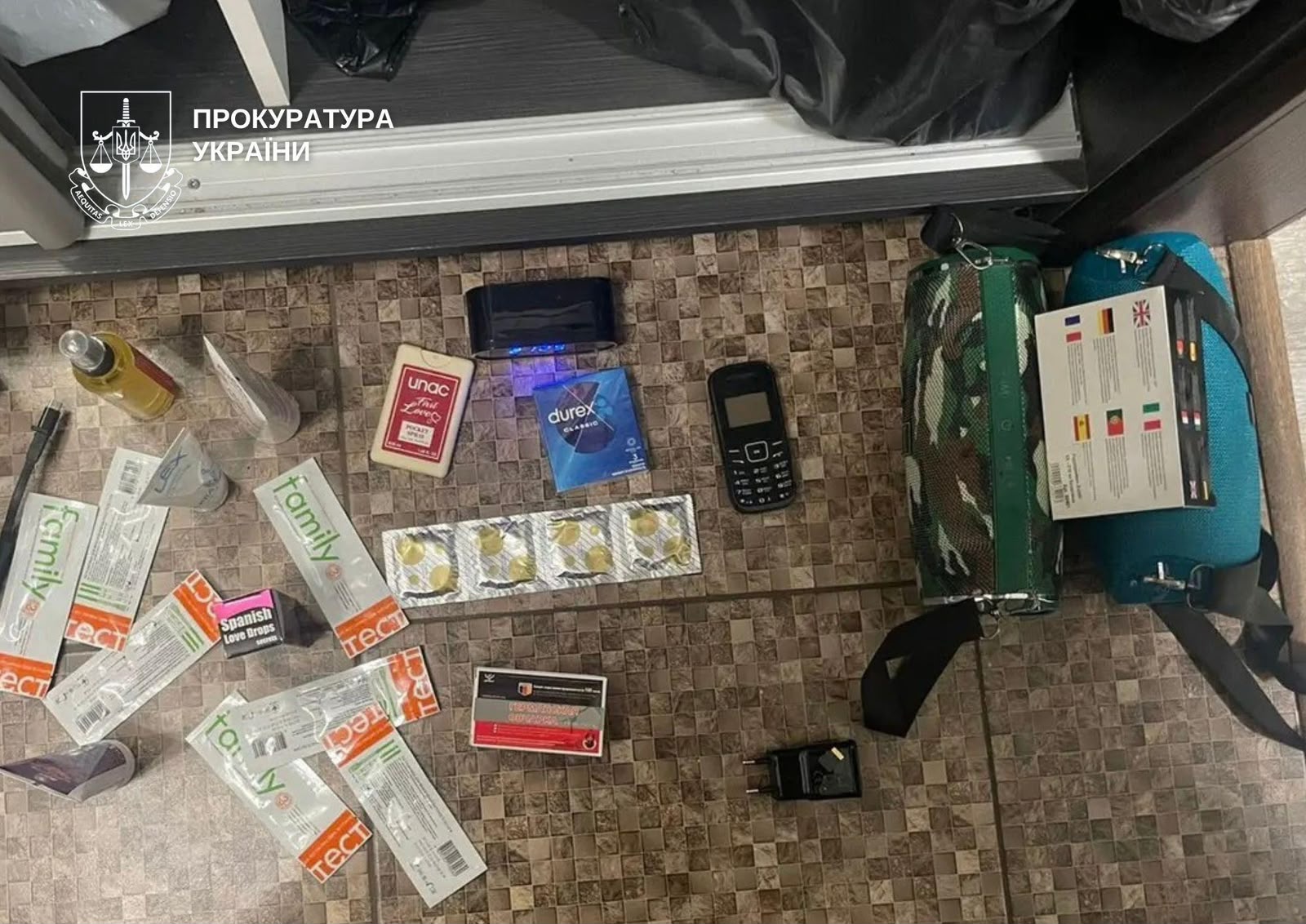 У Києві пару засудили за сутенерство, торгівлю людьми та катування 21-річної дівчини