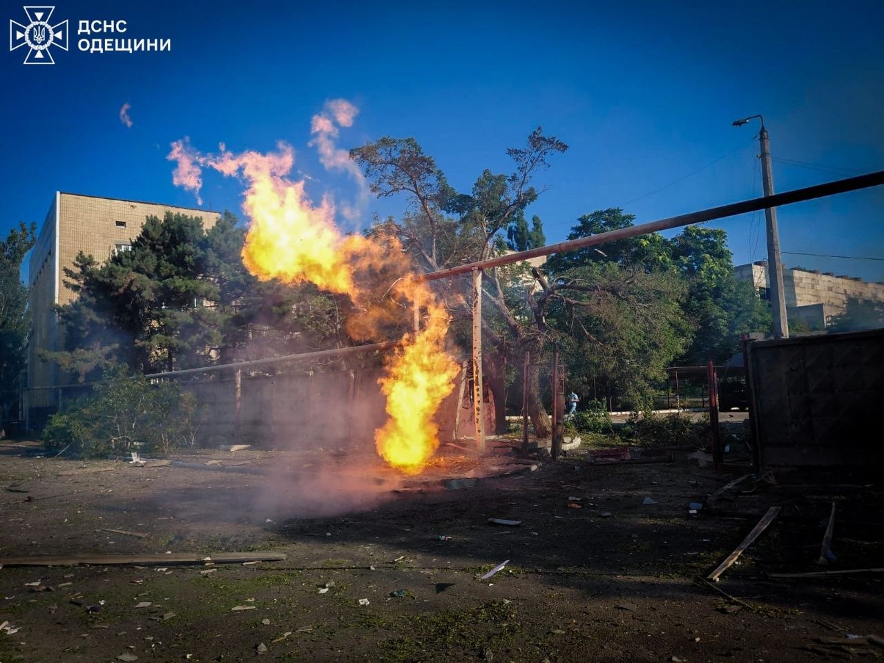 Ракетний удар по Одесі: троє загиблих, троє поранених