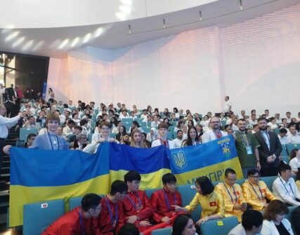 Десятикласник із Закарпаття виборов золото на IChO 2026 в Узбекистані