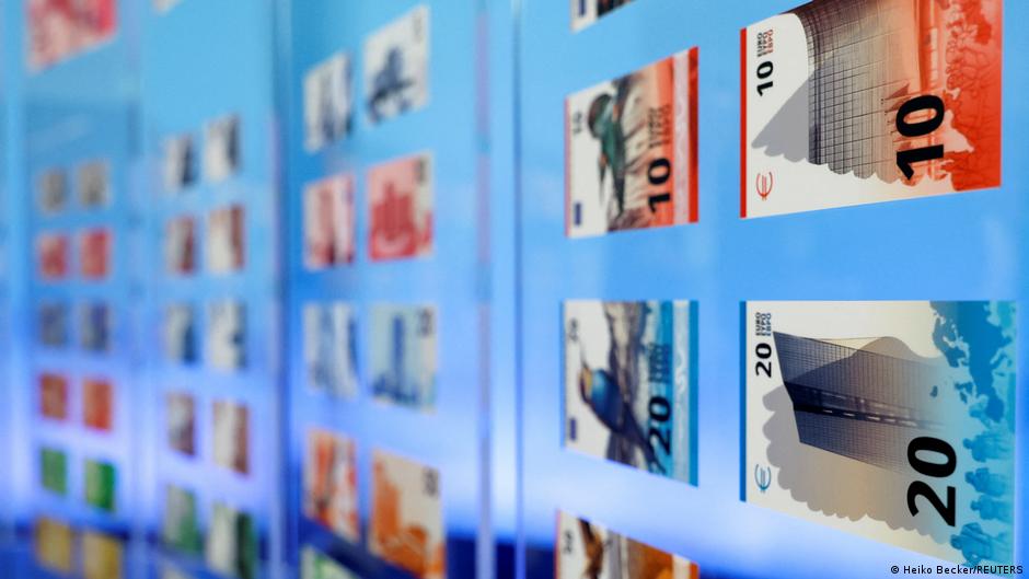 ЄЦБ планує змінити дизайн євробанкнот: видатні постаті чи природа?