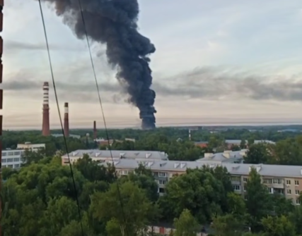 Зеленський повідомив про удари по логістиці та нафтобазі в Московській області