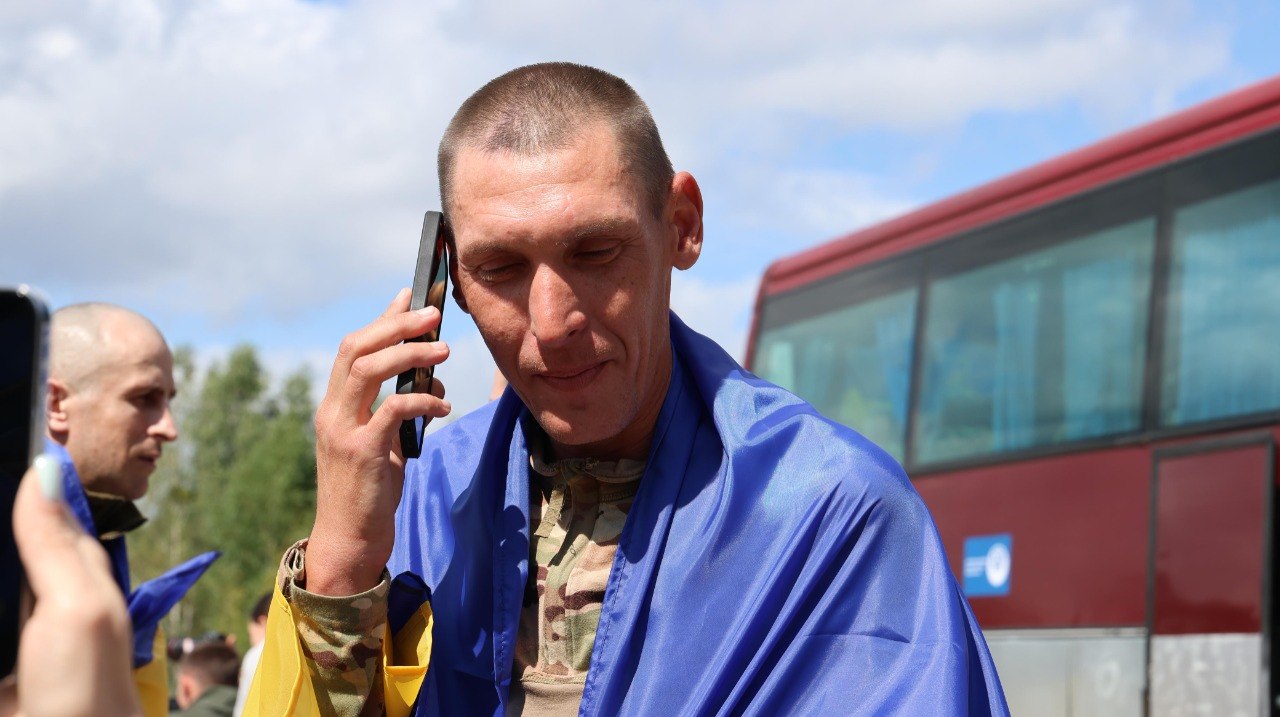 Обмін полоненими: 103 українські військові повернулися додому