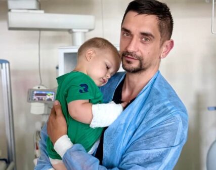 Укус змії на Київщині: дворічного Нектарія врятували в Охматдиті