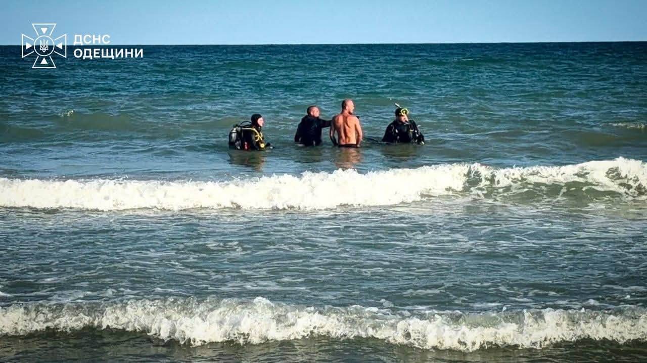 В Одеській області шукають підлітка, що зник у морі