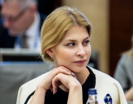 Підозра Ользі Стефанішиній: НАБУ інкримінує незаконне збагачення та неправдиве декларування