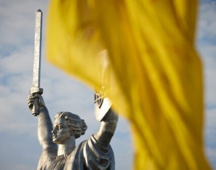 Петиція про перейменування Дня Незалежності: зібрано 8 тисяч підписів