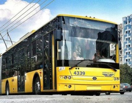 Київ: тролейбуси №23, 28, 31 змінять маршрути до 24 серпня