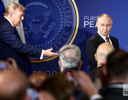 Трамп: Путін не атакуватиме НАТО і візит голови ЦРУ не був “посланням”