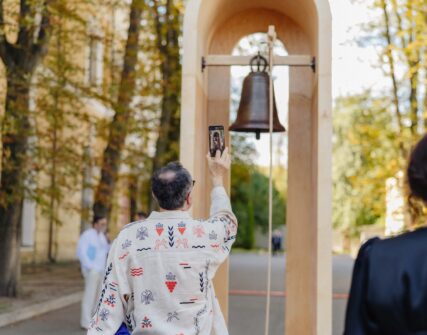 У Києві відтворили найдавніший дзвін Десятинної церкви