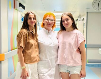 У "Охматдиті" 14-річній вершниці видалили гігантську кісту