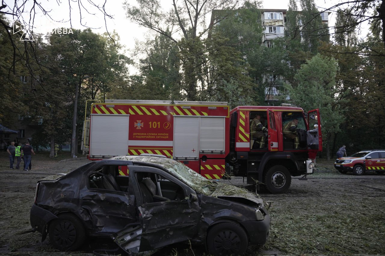 Київ: зросла кількість загиблих після масованої атаки до дев'яти