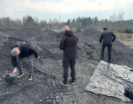 Схема на 9,1 млн грн: неякісне паливо постачали в школи та лікарні чотирьох областей
