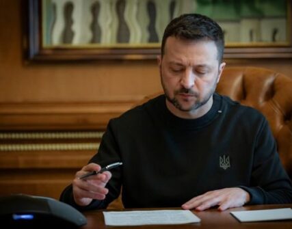 Президент звільнив посла України в США Ольгу Стефанішину та ще п'ятьох дипломатів