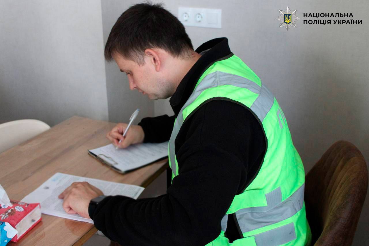 У Києві викрили шахрайський кол-центр: ошукали чехів на 8,4 млн грн