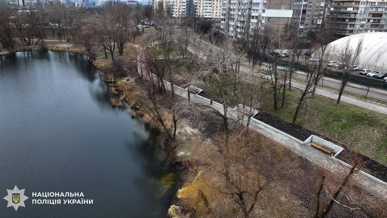 Київ: директора фірми судитимуть за розтрату на ремонті Вербного озера