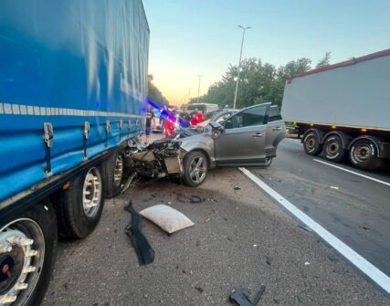 Смертельна ДТП у Києві: загинули дружина і 2-річна дитина водія