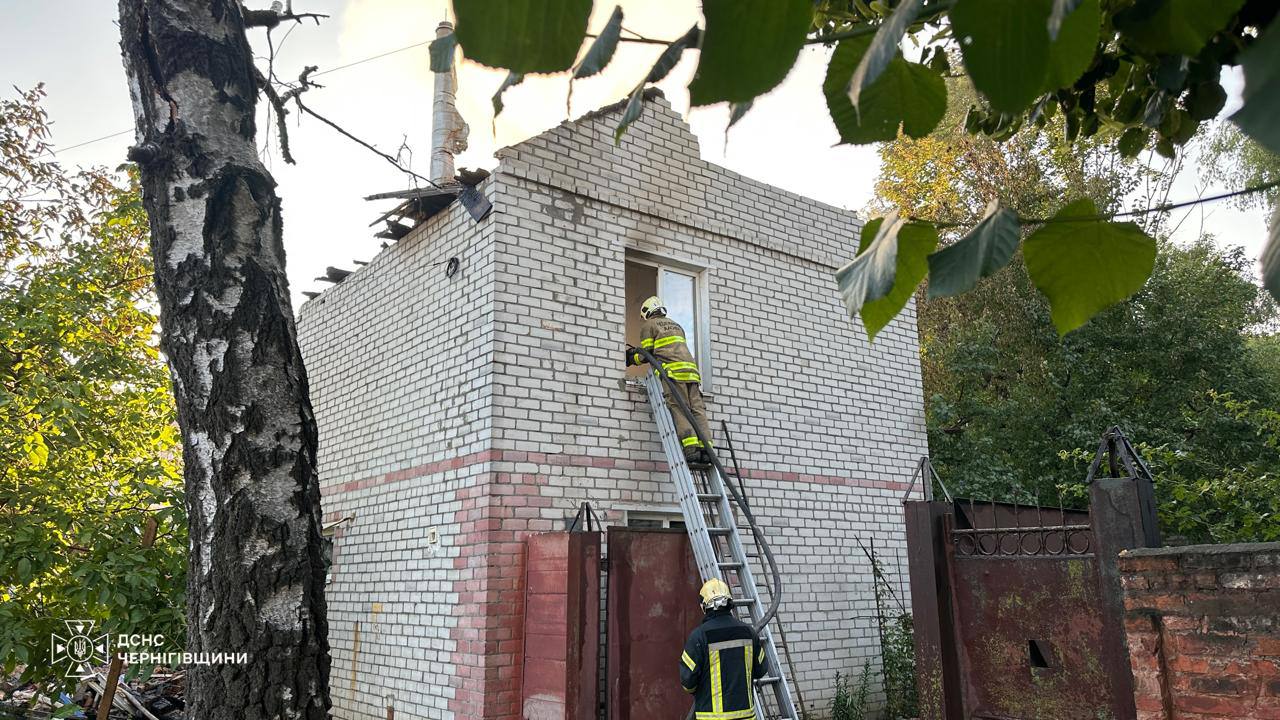 У Чернігові дрон вбив матір і 4-річну дитину: деталі ранкової атаки