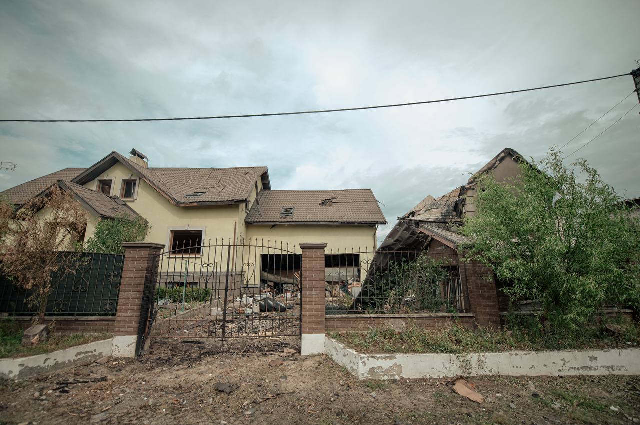У Милі на Київщині від ворожої атаки загинуло 38 людей: ліквідація наслідків триває