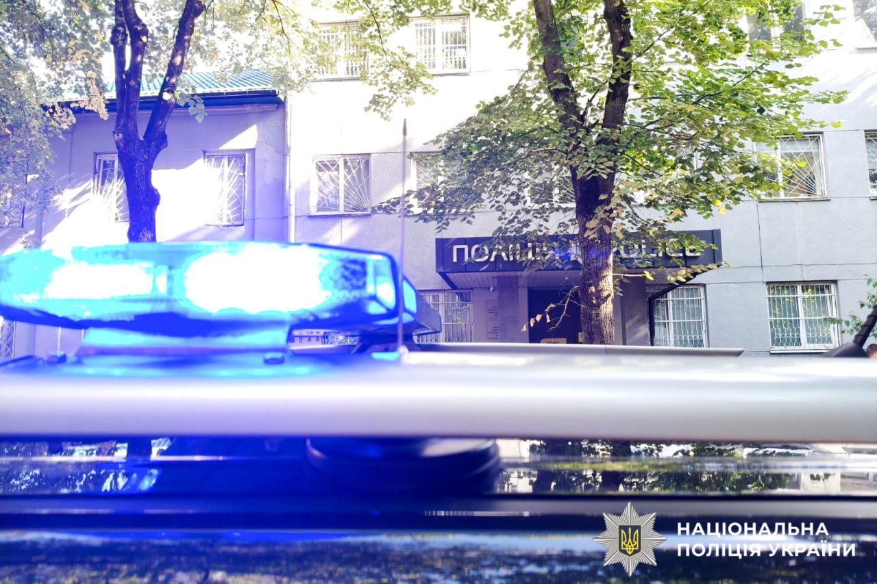 Вибух у відділенні поліції Рівного: загинув підполковник, троє поранених