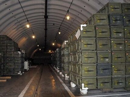 Вибухи на складах EMCO в Болгарії: компанія постачала зброю Україні