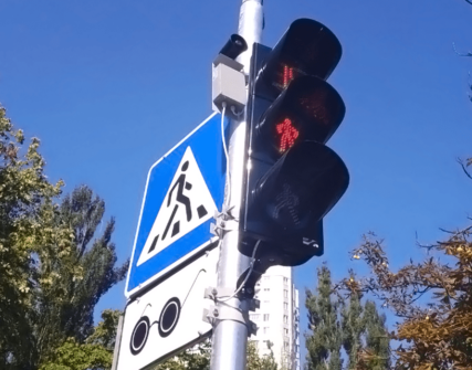 У Києві запроваджують режим «Усім червоний» для світлофорів під час хвилини мовчання