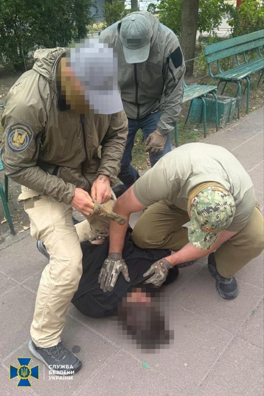 СБУ запобігла замаху на російського опозиціонера у Києві: затримано агентку ФСБ