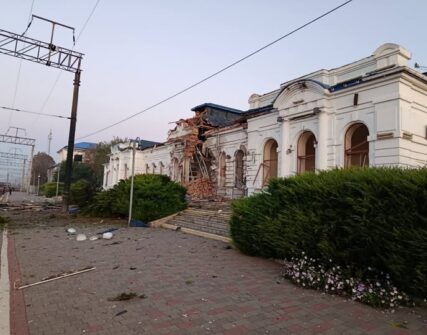 Укрзалізниця: Попри нічні удари по інфраструктурі, жертв немає