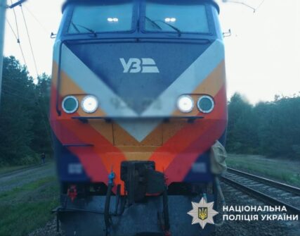 У Фастівському районі 63-річна жінка загинула під потягом Київ-Ужгород