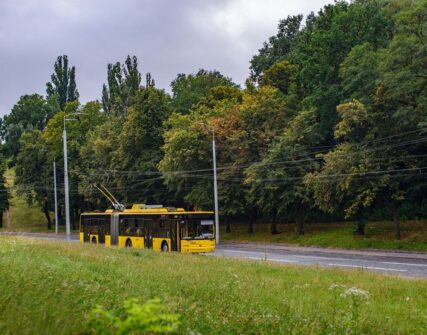 У Києві змінять маршрут тролейбуса №28: що відомо